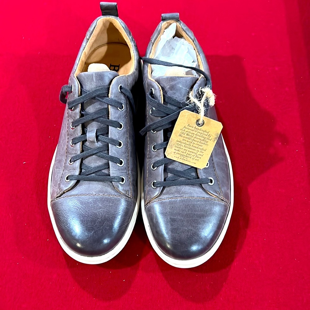 Brand new Born casual shoes. Never worn size 8.